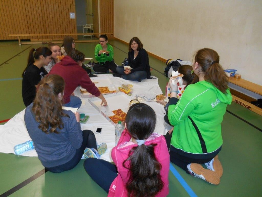 2016_Damen2_Abschlussfeier